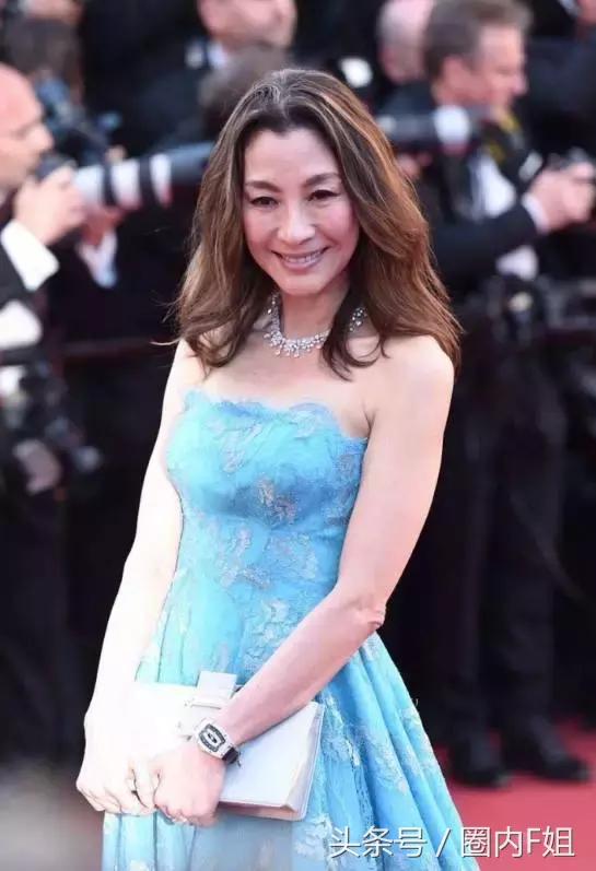 穿*旗国**，扮鸡精，没有范冰冰镇场的戛纳红毯今年来了多少妖魔鬼怪