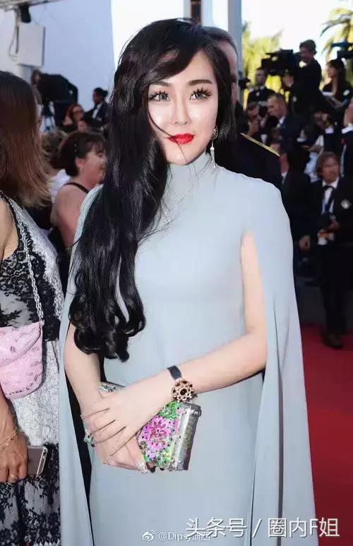 穿*旗国**，扮鸡精，没有范冰冰镇场的戛纳红毯今年来了多少妖魔鬼怪