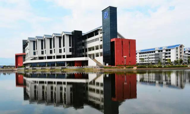 我叫东侨，宁德的那个东侨，今年我……