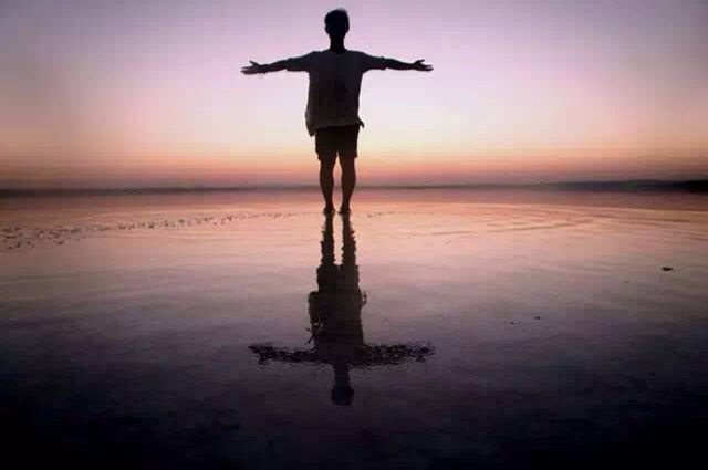 白手起家失败的创业者真实经历,一位成功创业者的创业经历简短