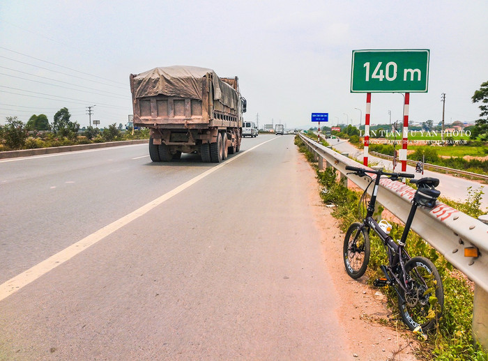 凭祥友谊关口岸到越南河内,从越南友谊关入境凭祥一路视频