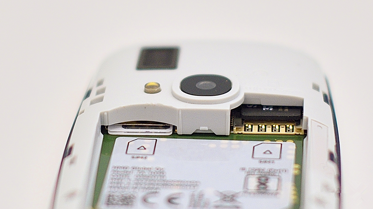 诺基亚3310二代贪吃蛇,iphone15promaxvs诺基亚3310