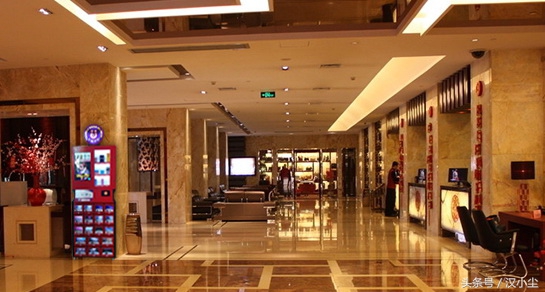 酒店客房无人售货机的优缺点,酒店客房售货机赚钱吗