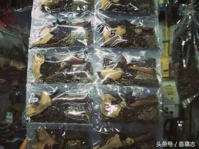 泰国菜市场有什么香料 (泰国菜市场买什么香料)