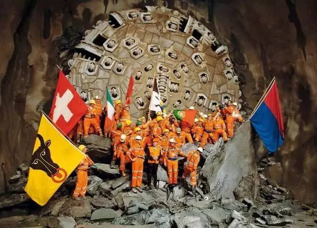 商务参赞谈一带一路丨丝路星火越千载，中瑞合作惠万家