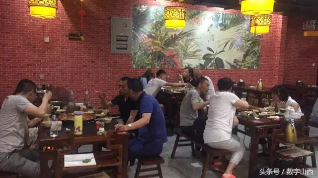 隐藏在胡同的四川火锅,隐藏在成都地道小火锅