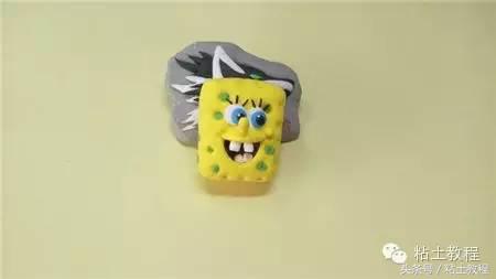 用彩泥来做海绵宝宝,海绵宝宝动画片橡皮泥手工制作