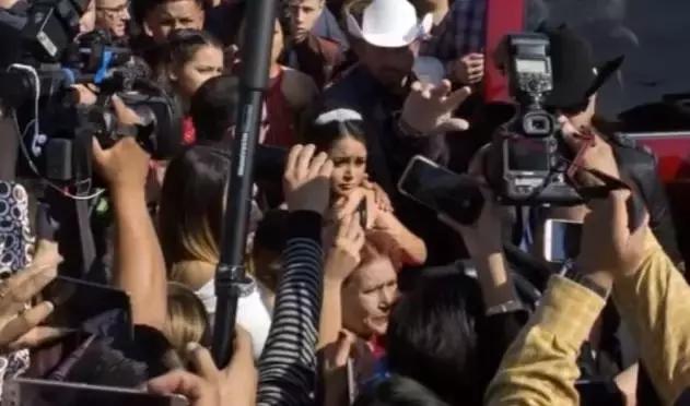 就发了一条Facebook，全国人民为她庆生