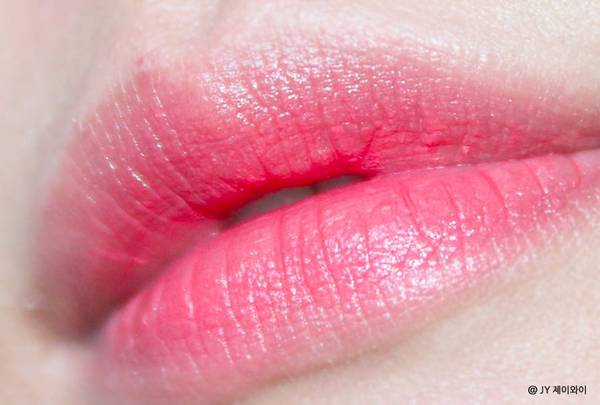 tf口红和ysl哪个好,tf和ysl口红哪个好