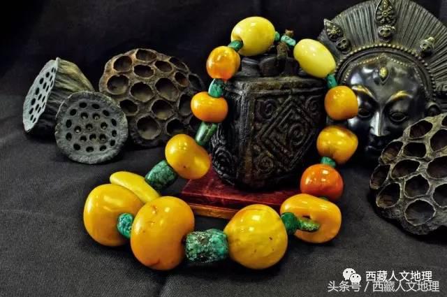 透过蜜蜡在藏地的使用,看*藏西**文化一角