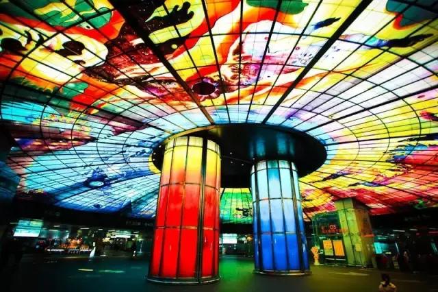 问爸妈要钱就是天经地义,问爸妈要钱旅游的理由