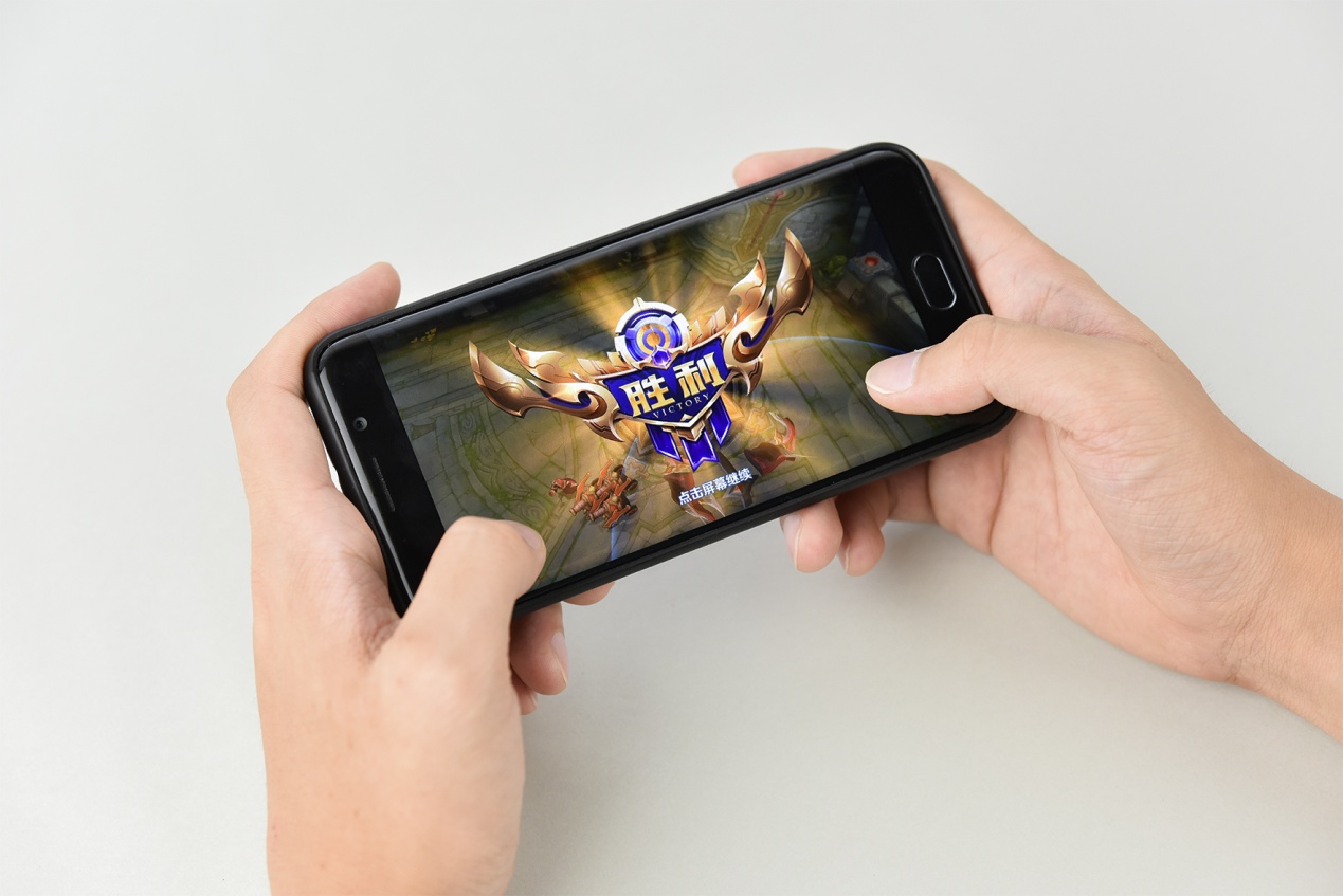 2017上半年旗舰手机评测王者荣耀,推荐一款3000左右的王者荣耀手机