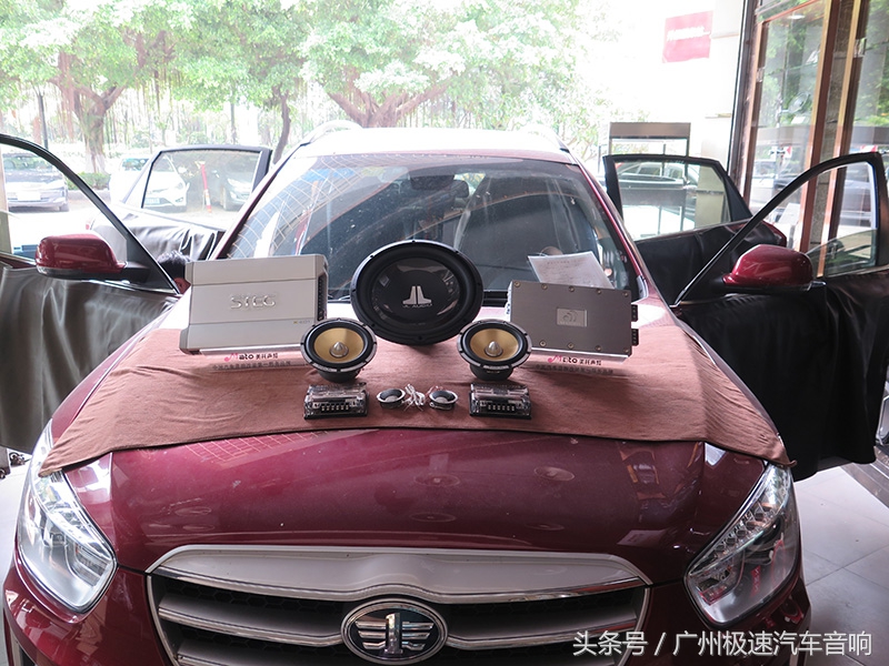 奔腾x80怎么改装才霸气,2013款奔腾x80音响改装