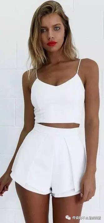 欢乐颂里面的红色外套,欢乐颂礼盒装