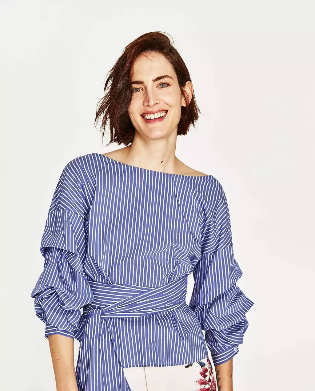 女生喜欢网购衣服的真实原因,女生买衣服必须知道的