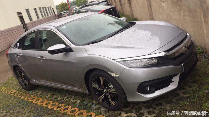 十代思域圣辉银2020款 (10代思域圣辉银提车)