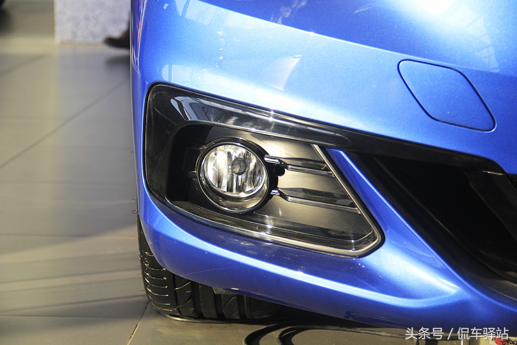 2019年宝马1系120im运动版测评,2018款宝马1系120i测评