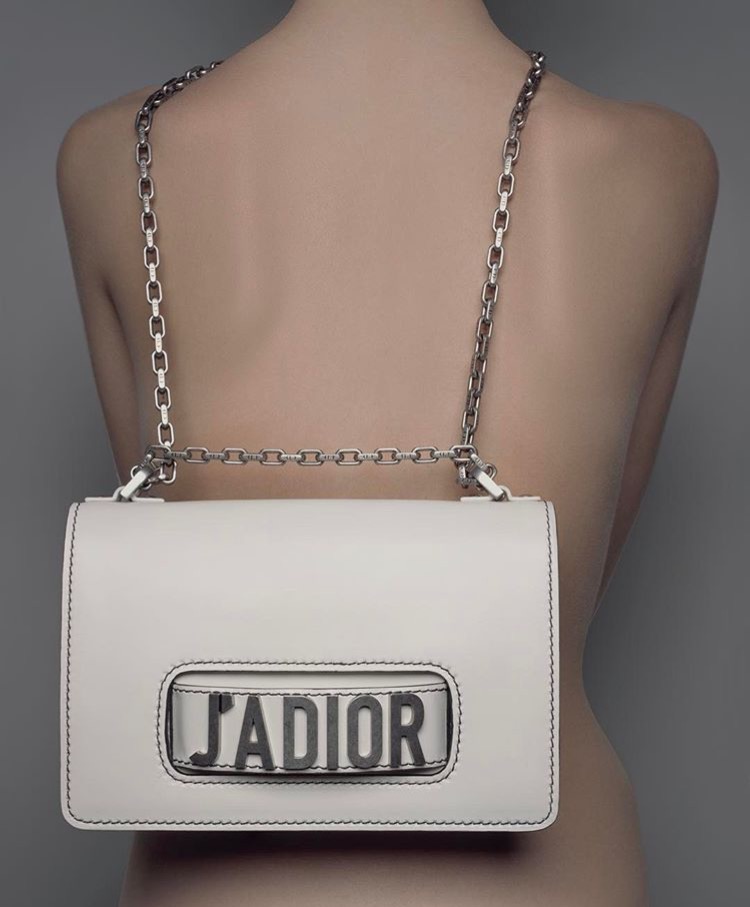 没有什么好看的包包推荐,没有品牌好看的包