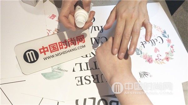 蜗牛焕颜cc霜,蜗牛亮肤无瑕修饰cc霜