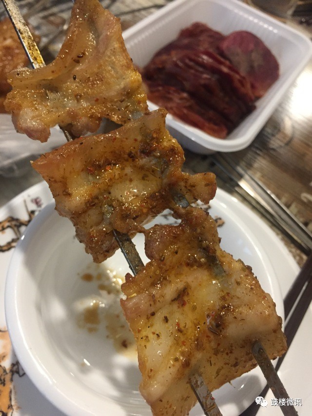 鼓楼美食街有什么好吃的,鼓楼美食一条街西安