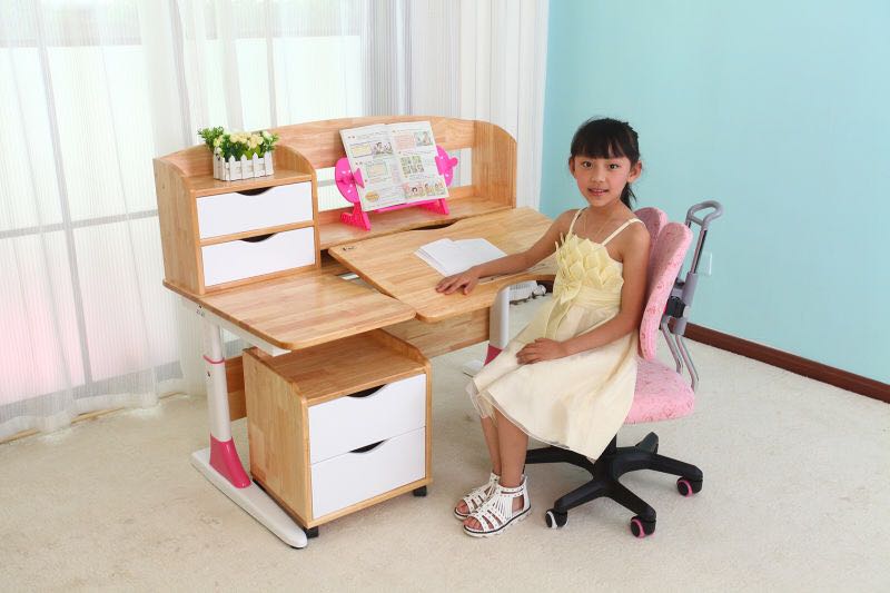 给所有家长的一段话,给家长发通知用尊敬吗