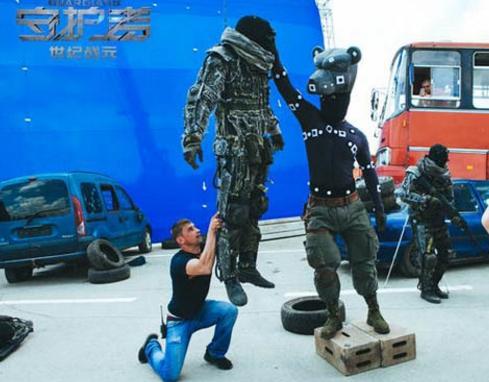 守护者世纪战元里边的超帅人物,守护者世纪战不输好莱坞