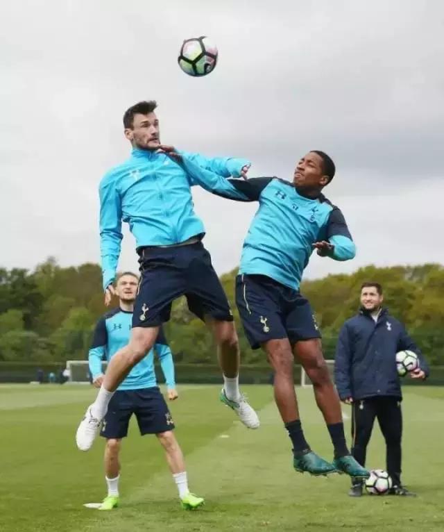 他们都穿什么球鞋,他们都穿什么鞋