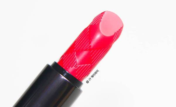 tf口红和ysl哪个好,tf和ysl口红哪个好