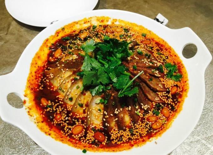地道高端川菜馆,带你品味美食灵魂