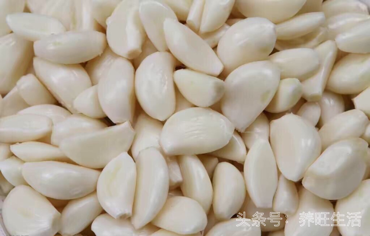 吃大蒜如何除去口臭小妙招,吃大蒜为什么会口臭生活小妙招