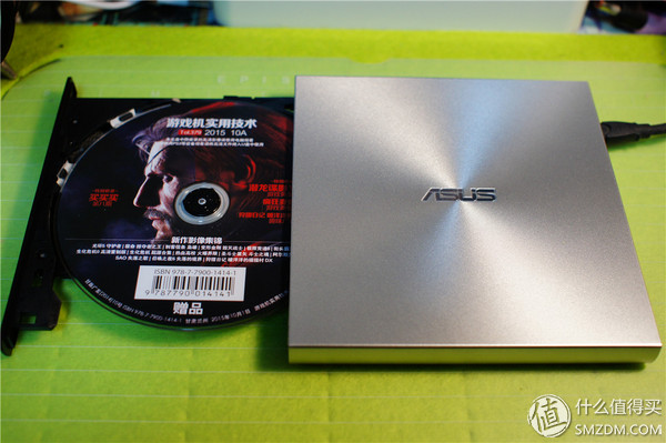 华硕蓝光刻录机,华硕蓝光刻录光驱评测