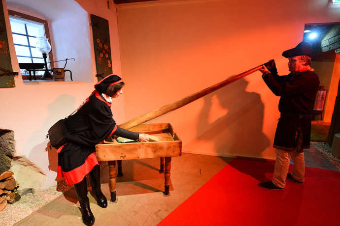 慢行克恩顿，浪回中世纪