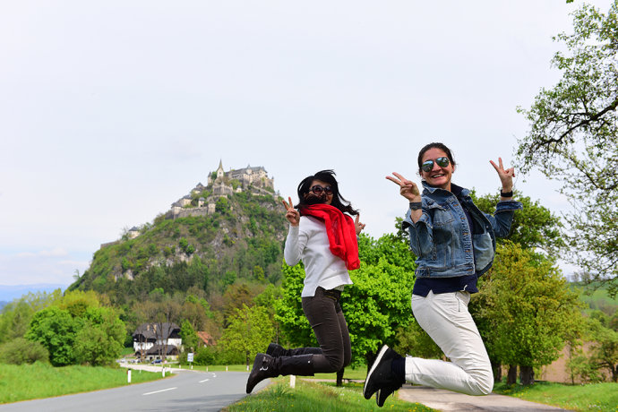 慢行克恩顿，浪回中世纪