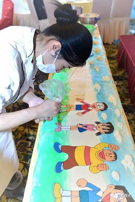 鼓楼美食街有什么好吃的,鼓楼美食一条街西安