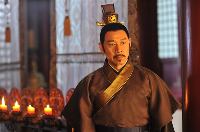 玄武门之变李世民为什么要杀李渊,玄武门之变李渊为什么放过李世民