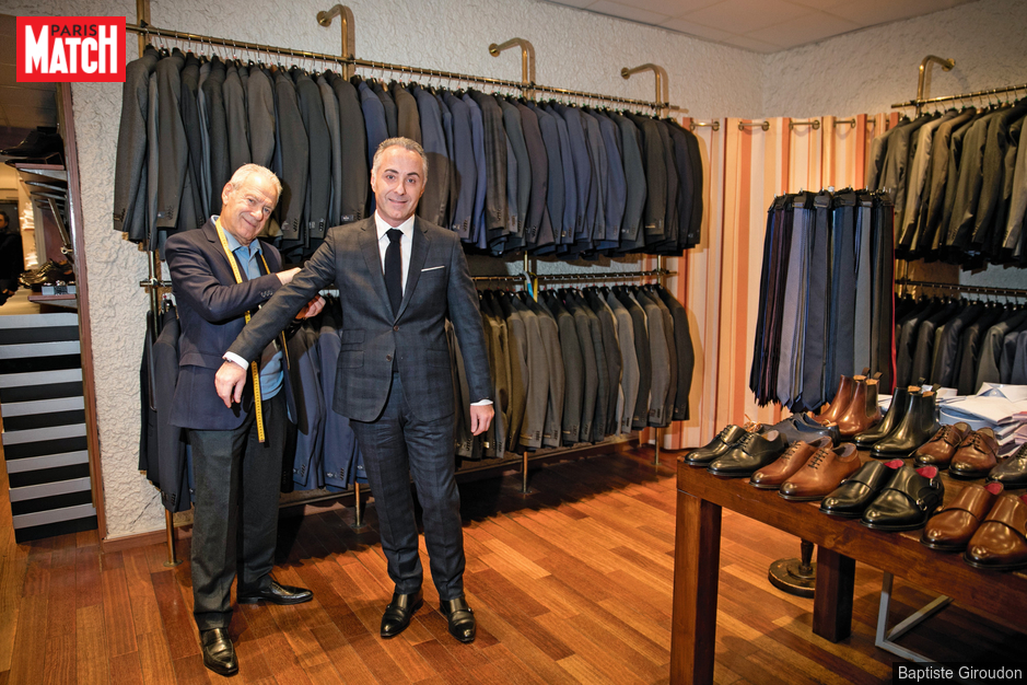 法国总统西装3千元第一夫人借LV套装穿,法国史上最省总统夫妻