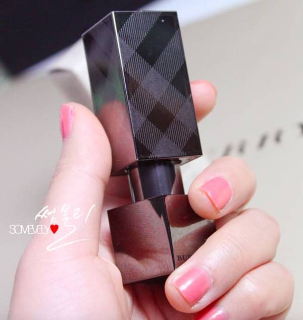 tf口红和ysl哪个好,tf和ysl口红哪个好