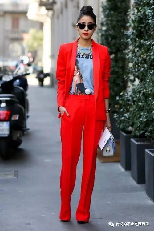 欢乐颂里面的红色外套,欢乐颂礼盒装