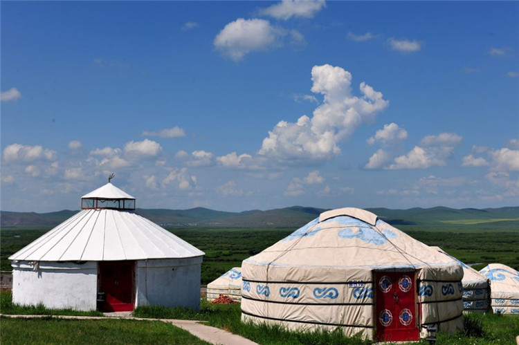 怎么去呼伦贝尔大草原景区 (呼伦贝尔大草原有几个旅游景点)