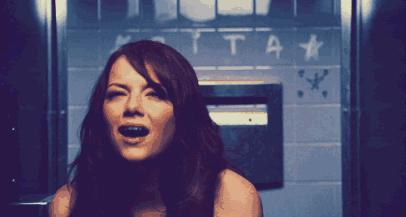 为什么女生不能像男生那样站着,为什么女生不能像男生那样坐