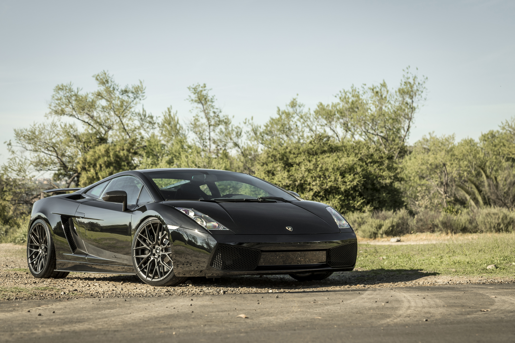 兰博基尼盖拉多爆改内饰,兰博基尼盖拉多改装黑武士