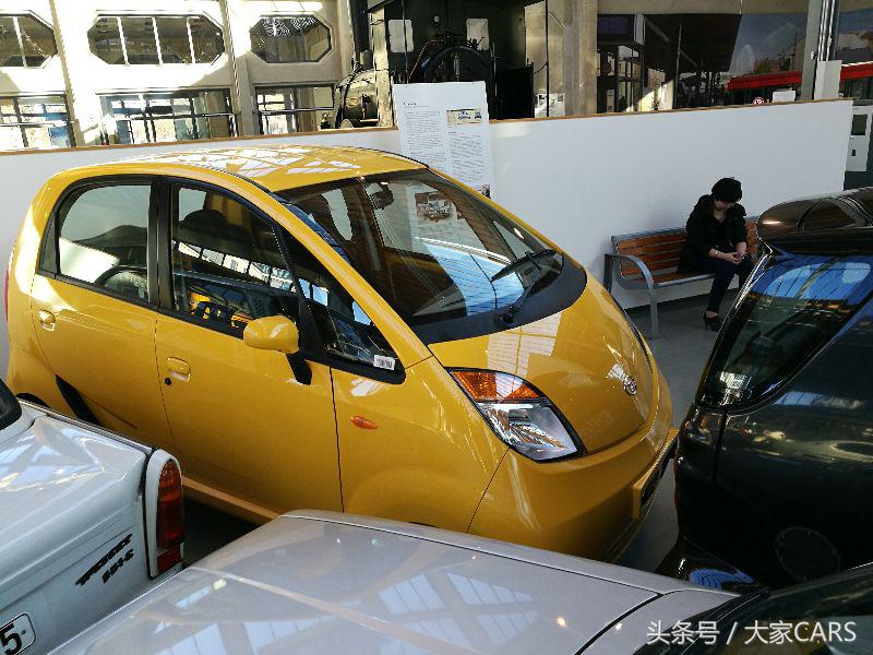 塔塔nano最便宜车,塔塔nano对比老年代步车