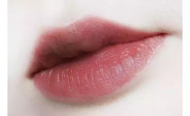 直男必买的三种口红,直男无法抗拒口红