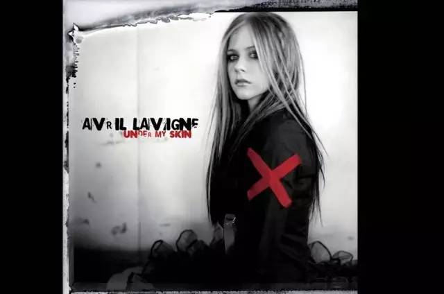 真正的艾薇儿其实早就死了?