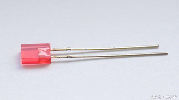 led的优点有哪些,led的优缺点有哪些