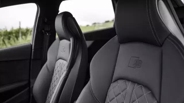 奥迪s4国六配置,新一代奥迪s4适配