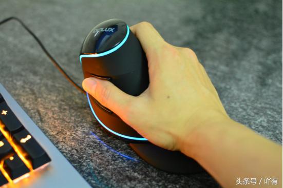多彩鼠标有多强,多彩m618xs外置鼠标评测