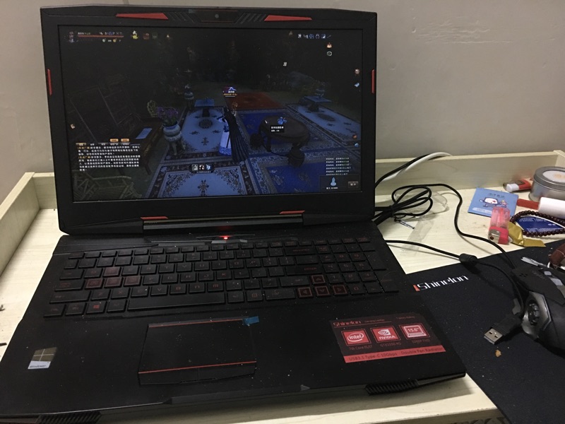 炫龙炎魔T50高特效畅玩各大游戏,颜值还不错