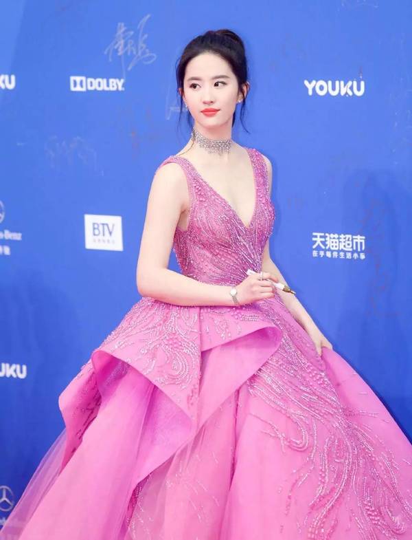 新娘香水搭配,香水搭配