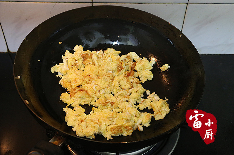 奶水多是涨得快么,这几天奶水很清是怎么回事